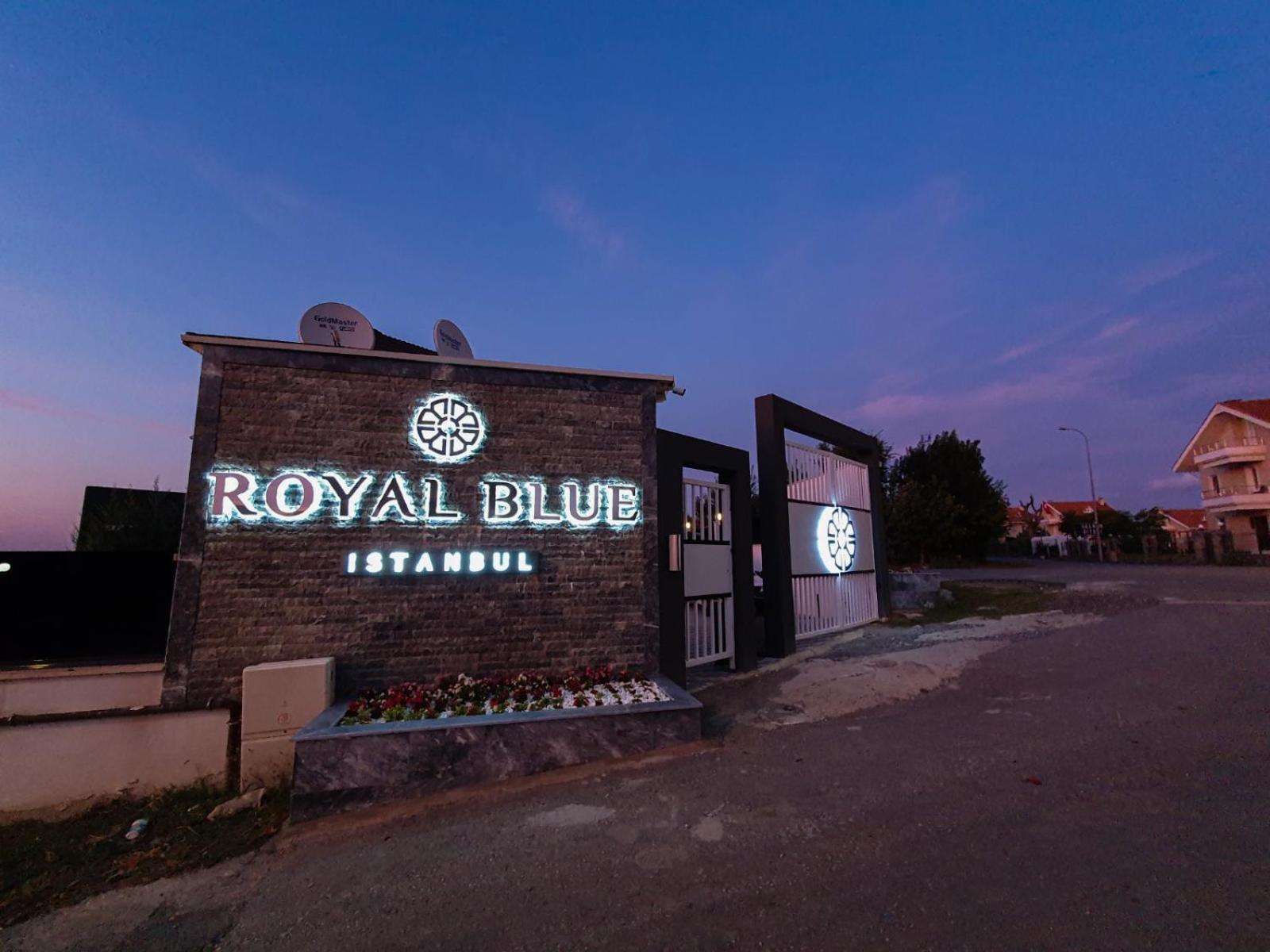 Royal Blue Istanbul - Luxury Villas Экстерьер фото