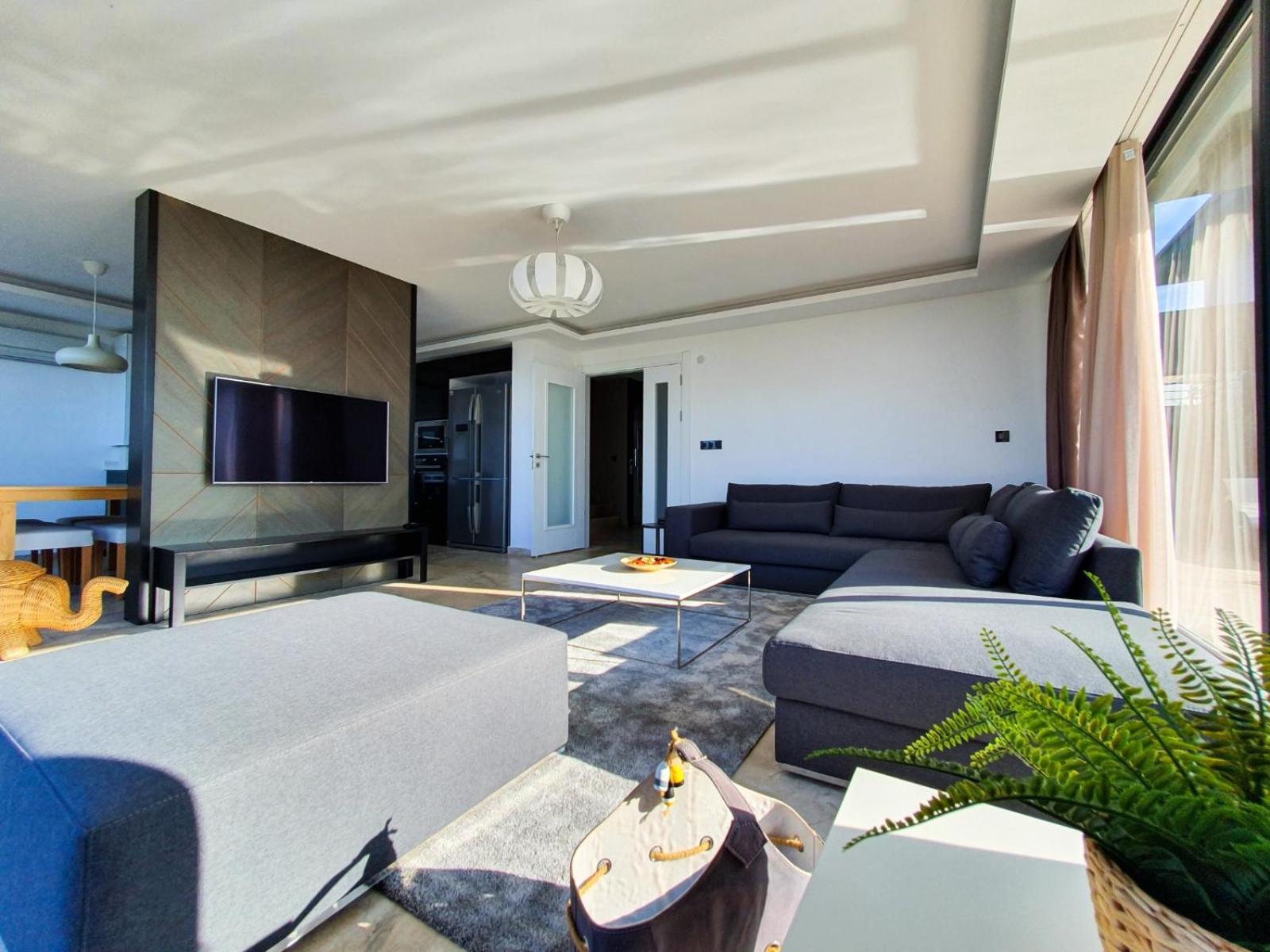 Royal Blue Istanbul - Luxury Villas Экстерьер фото
