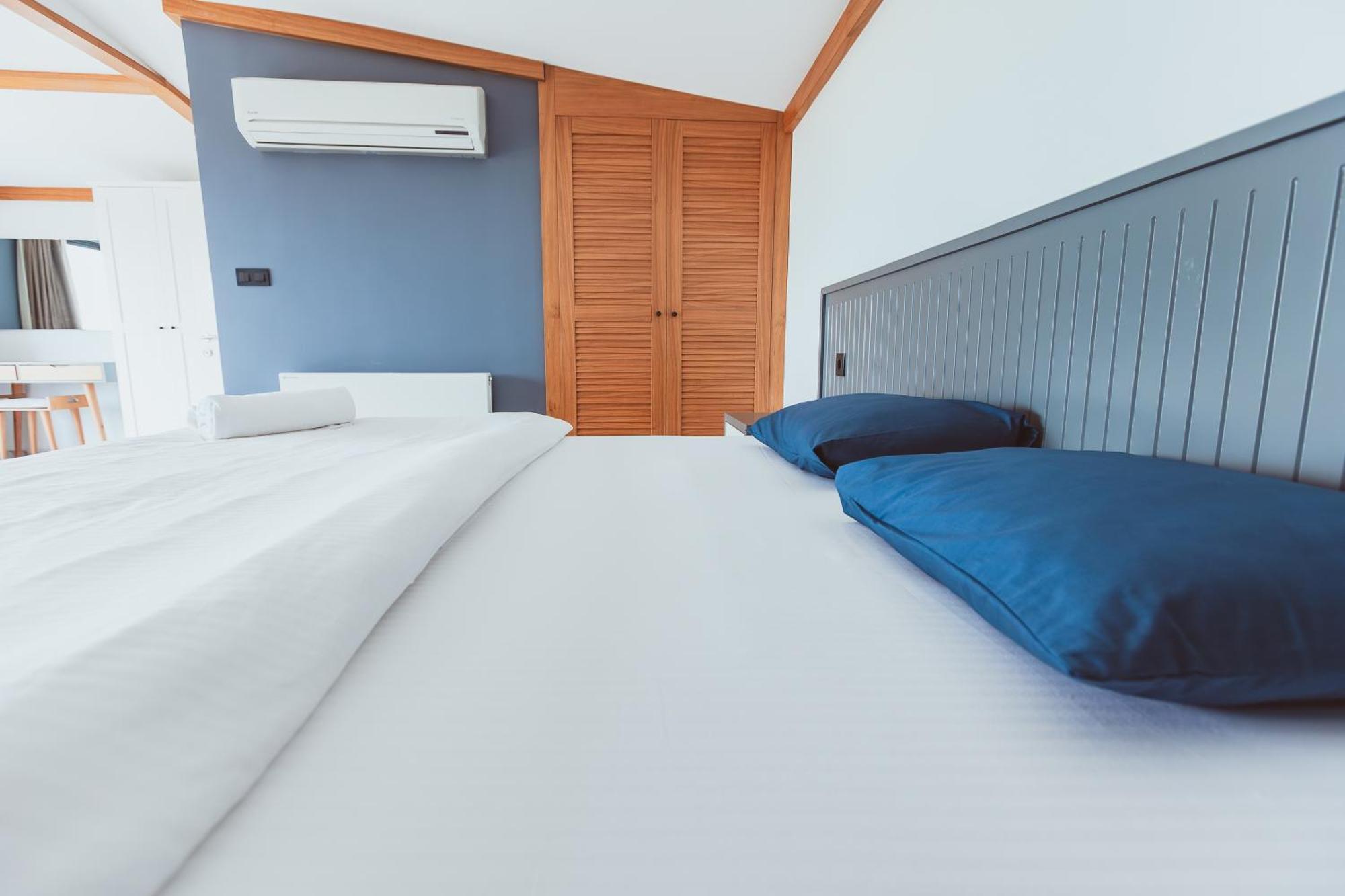 Royal Blue Istanbul - Luxury Villas Экстерьер фото